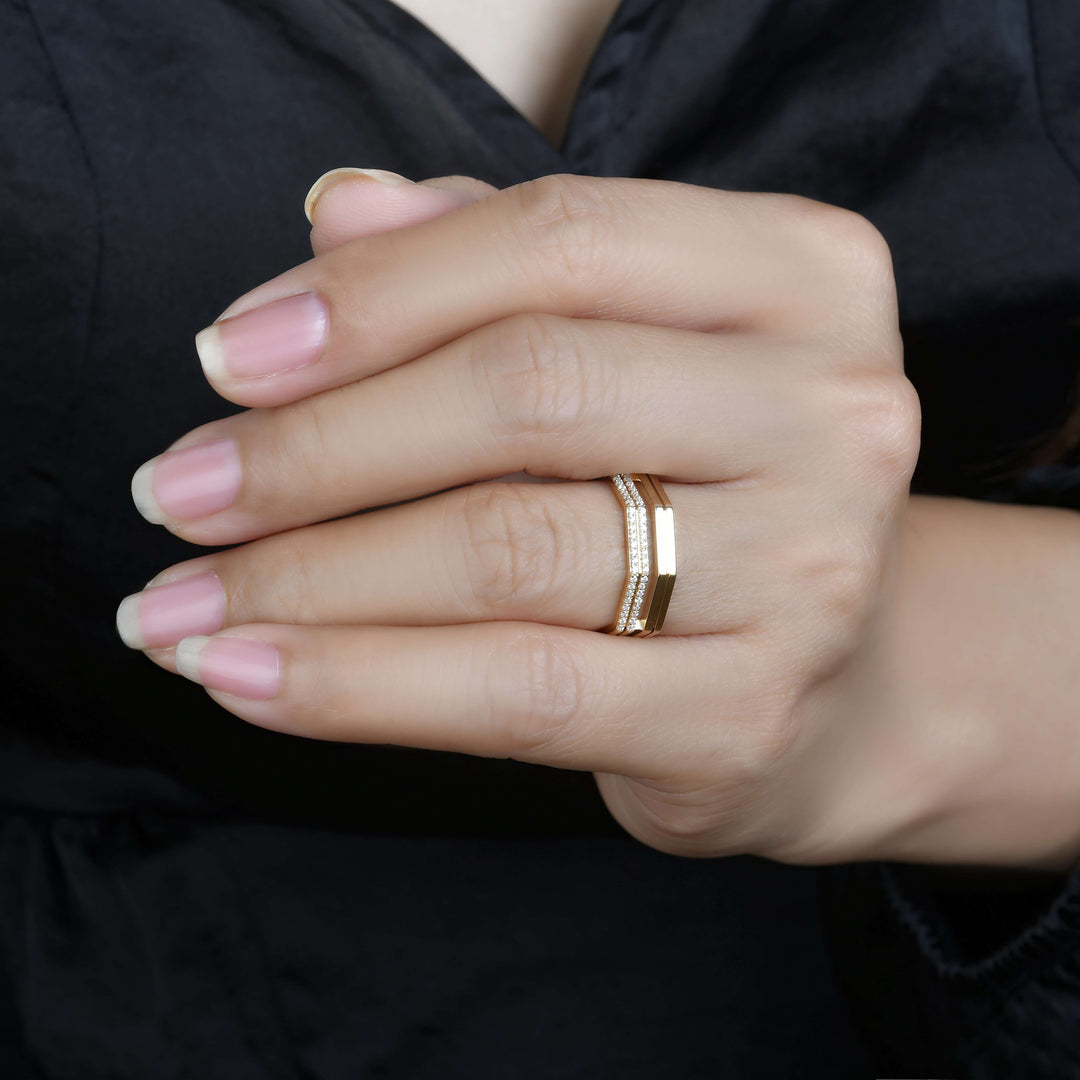 Parallel Honeycomb Diamond Ring in 14k yellow gold