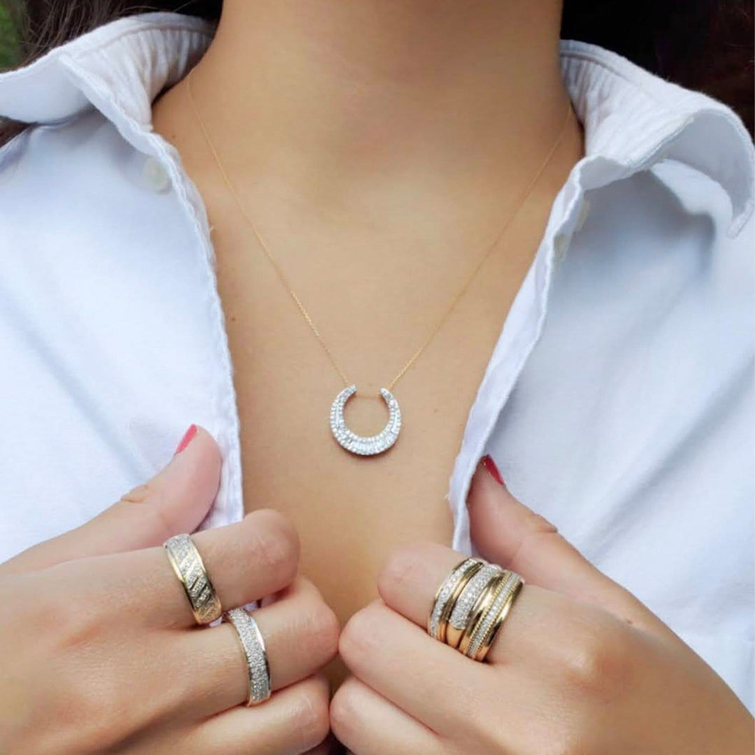 moon necklace, gold pendant, diamond pendant, diamond pendant neklace