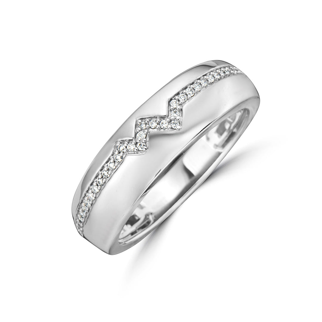 mens diamond electric band ring in 14k white gold. The diamonds are on the in the middle creating a heartbeat design