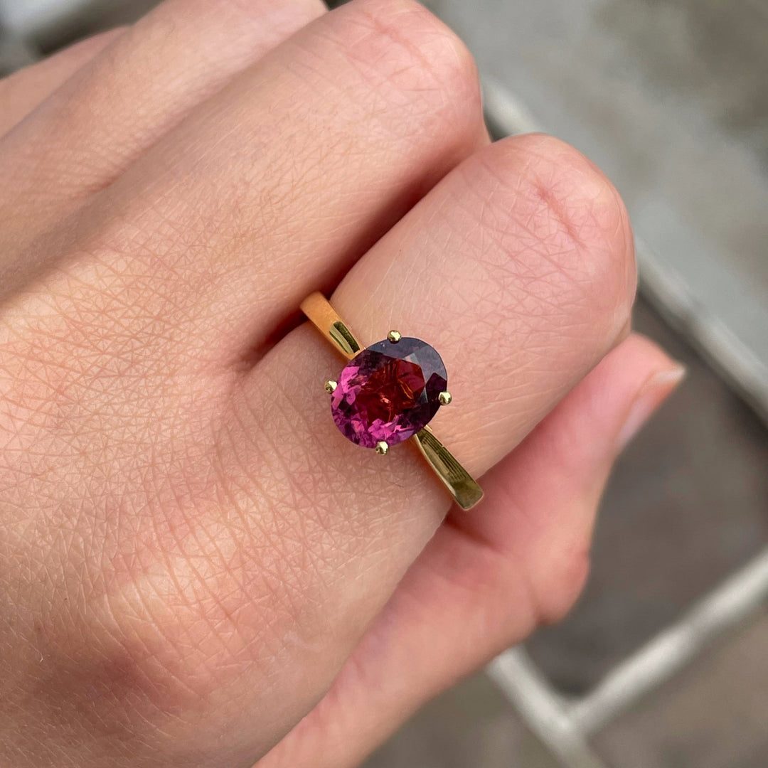 Oval Cut Solitaire Rubellite Ring in 14k Yellow Gold